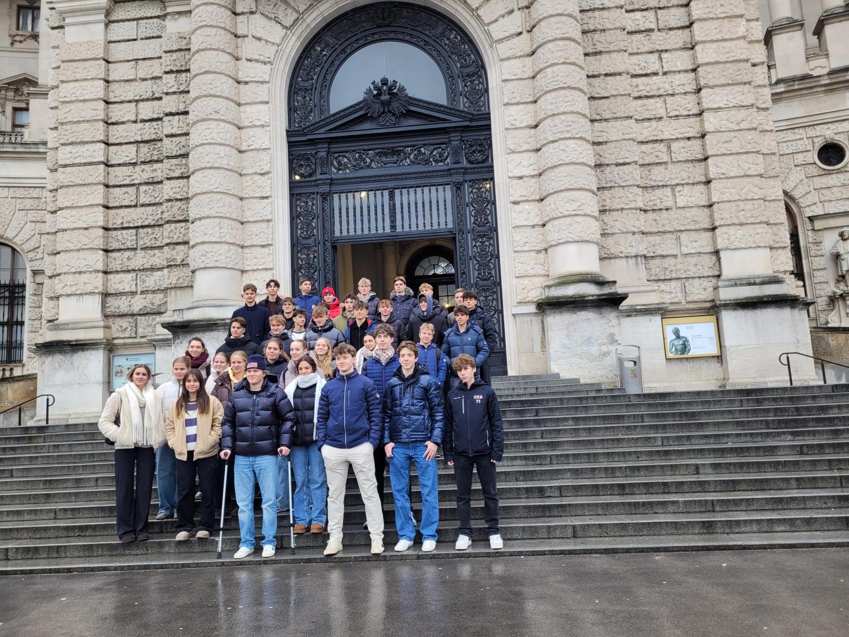 7L, 8A und 8B Besuch der Nationalbibliothek