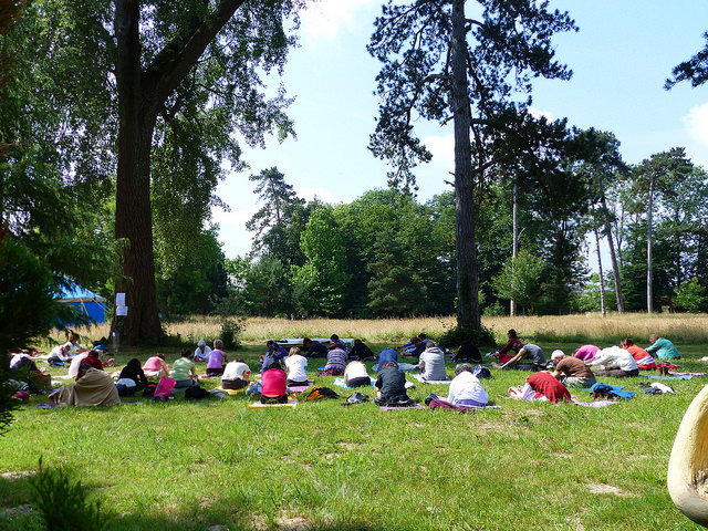 Danielle Heliot trad. Shivananda Saraswati - Au jardin japonais