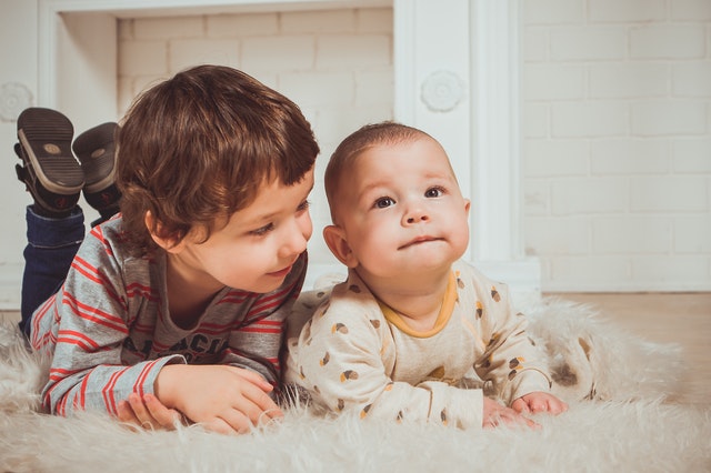 Tips motorische ontwikkeling van baby en peuter stimuleren