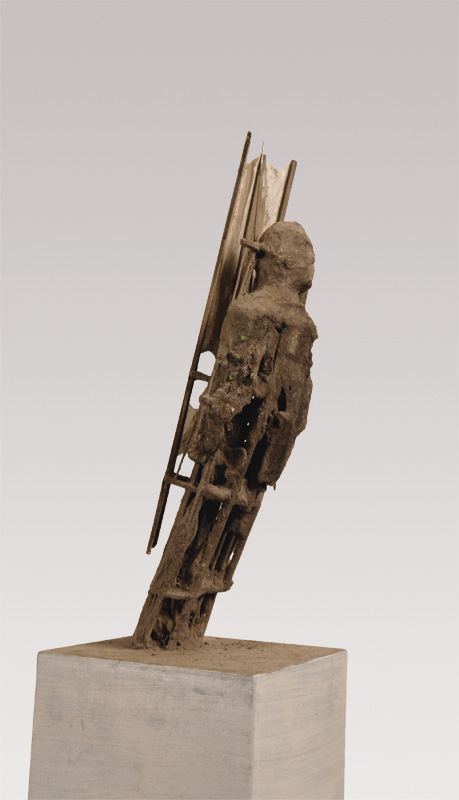 5  |Flieger | 2011 | Ton, Holz, Metall, Japanpapier, LED-Lampen | 60 cm