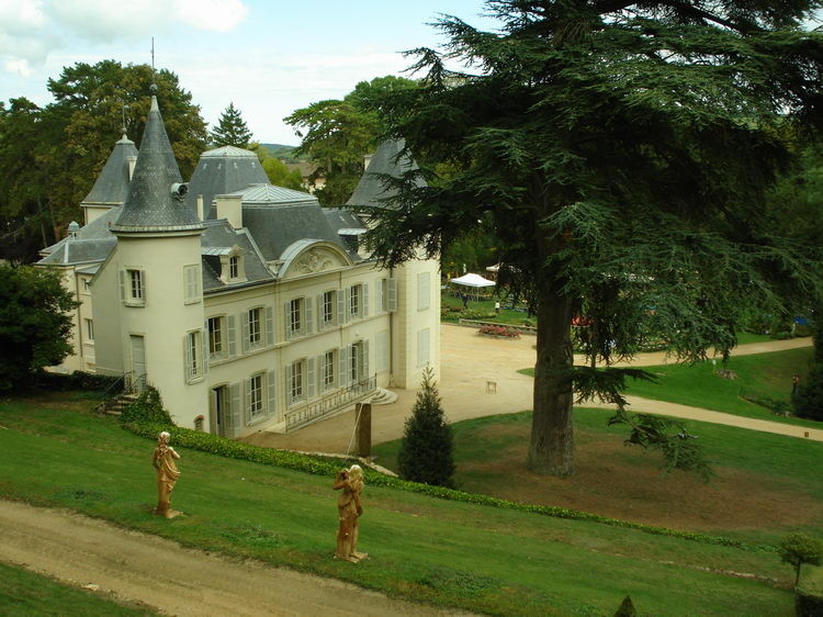Schloss von Azé