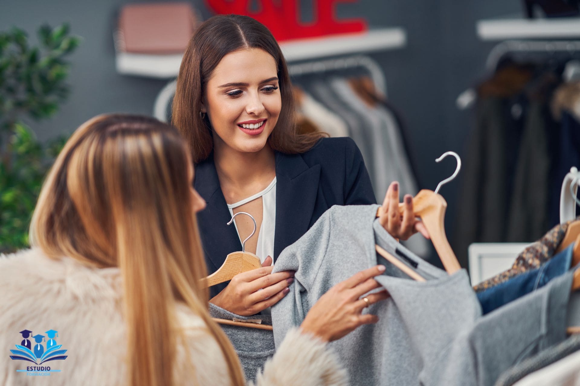 ▷ CURSOS PARA TRABAJAR EN TIENDAS DE ROPA