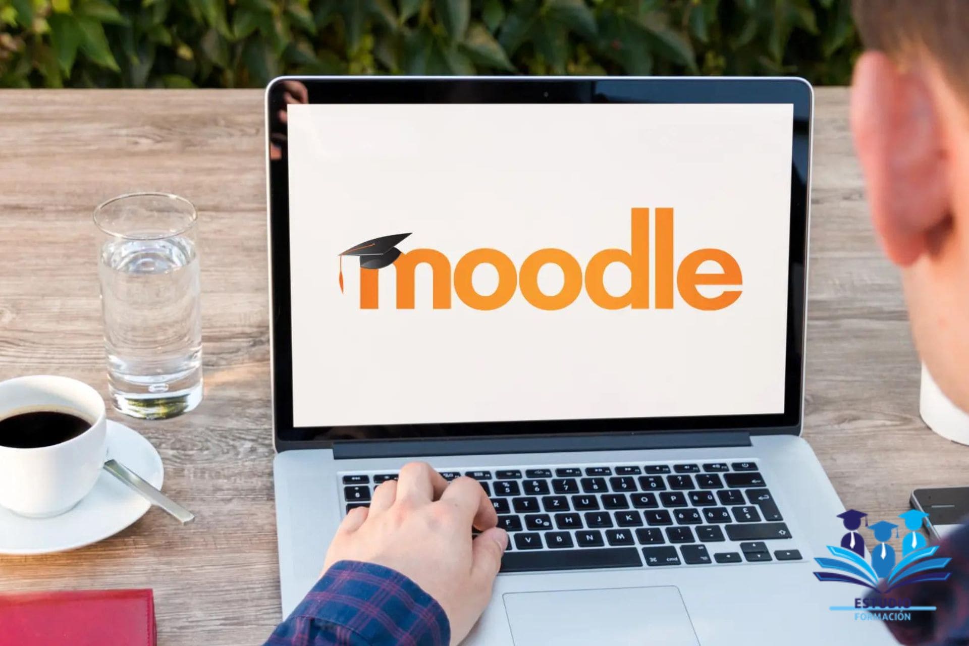 ▷ Creación de contenidos y recursos didácticos en internet MOODLE