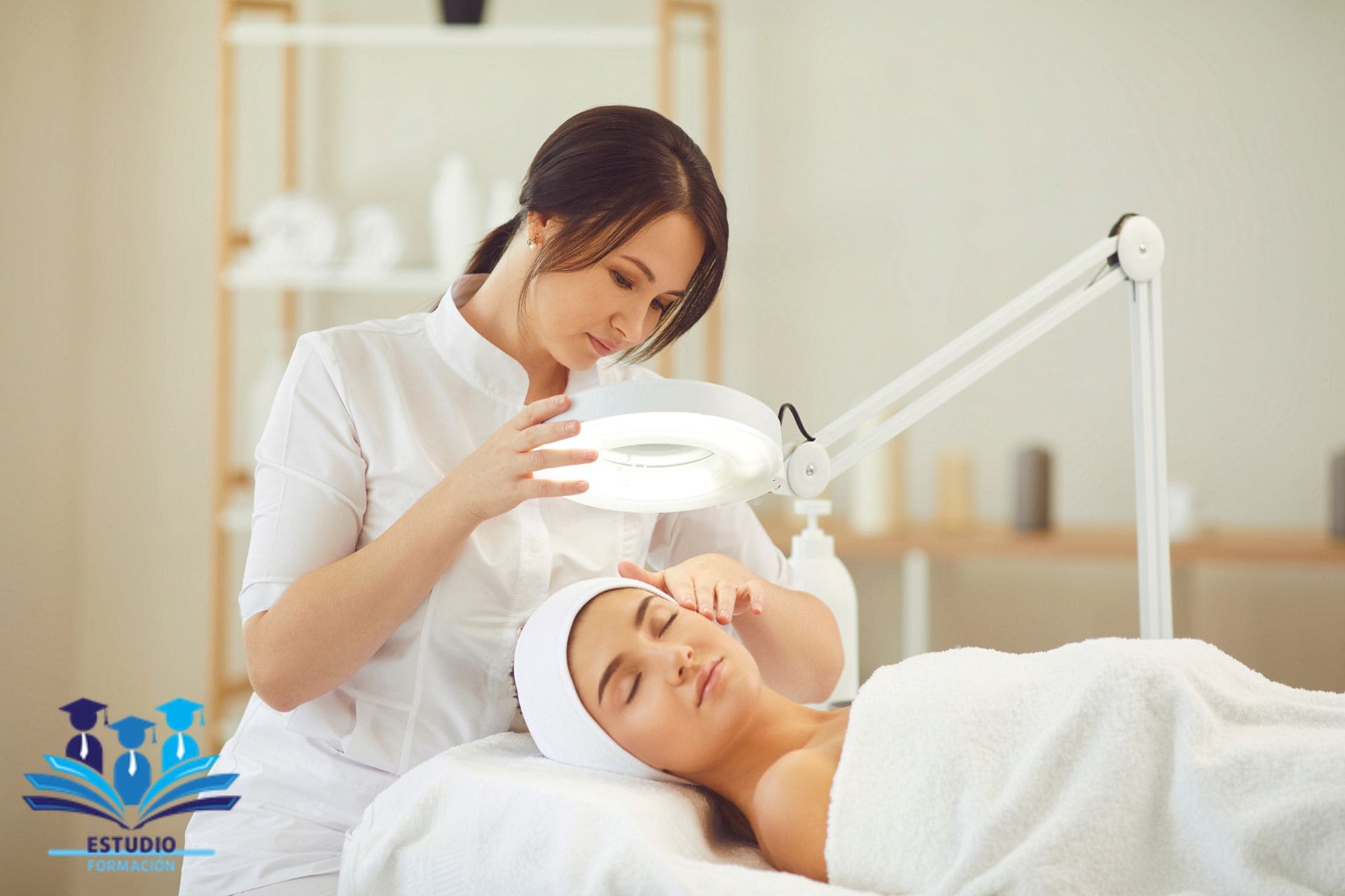 ▷ ¿Dónde estudiar cosmetología?