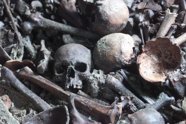 Po Beogradu i okolini bila su razasuta silna plitka groblja palih vojnika, pa se dešavalo da ljudski skeleti izrone iz zemlje (EPA) 