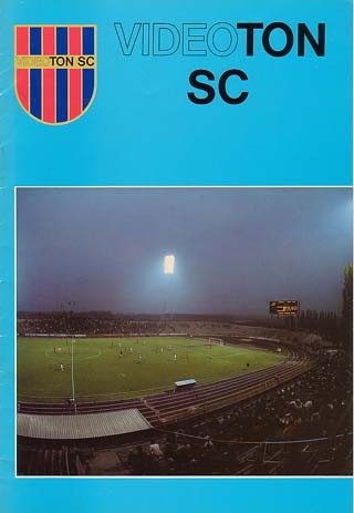 1984-11-07  Videoton-PSG (16ème Finale Aller C3, Livre donné avant le match)