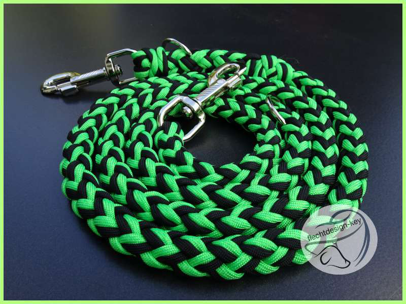 Hundehalsband verstellbar aus Paracord geflochten