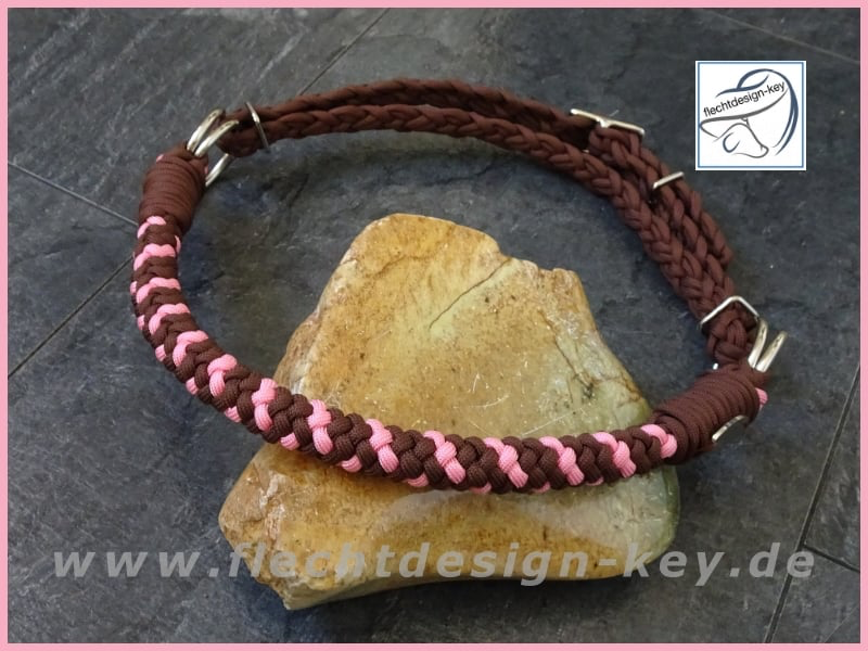 Rundes Sidepull Nasenband aus Paracord geflochten