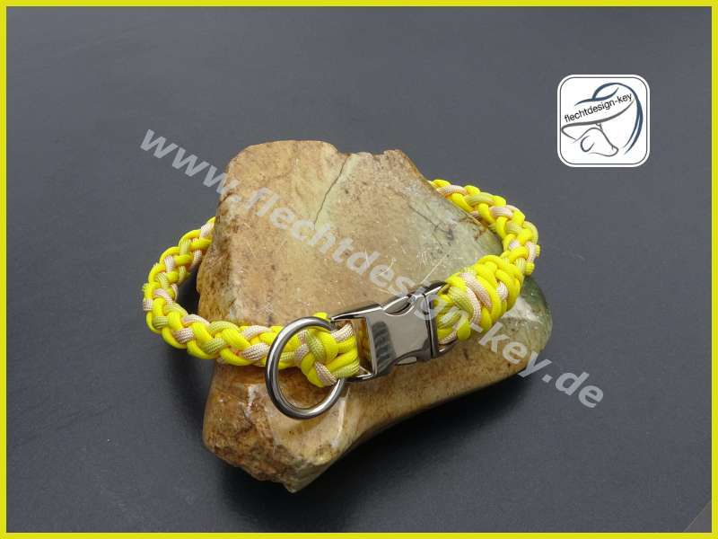 Rundes Hundehalsband mit Steckschnalle aus Paracord geflochten