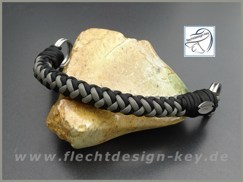 Rundes Sidepull-Nasenband aus Paracord geflochten