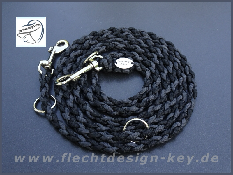 Hundeleine aus Paracord 4fach rund geflochten