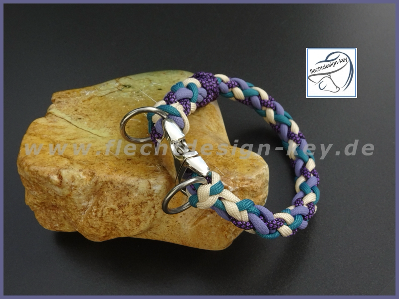 Rundgeflochtenes Halsband aus Paracord