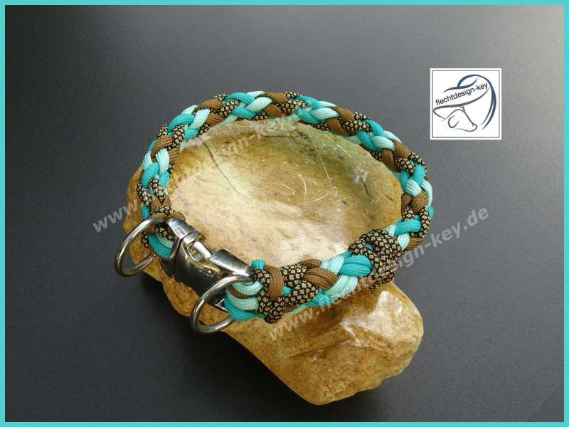 Rund geflochtenes Halsband aus Paracord