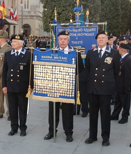 26 ottobre Piazza Unità Medagliere Nazionale . 