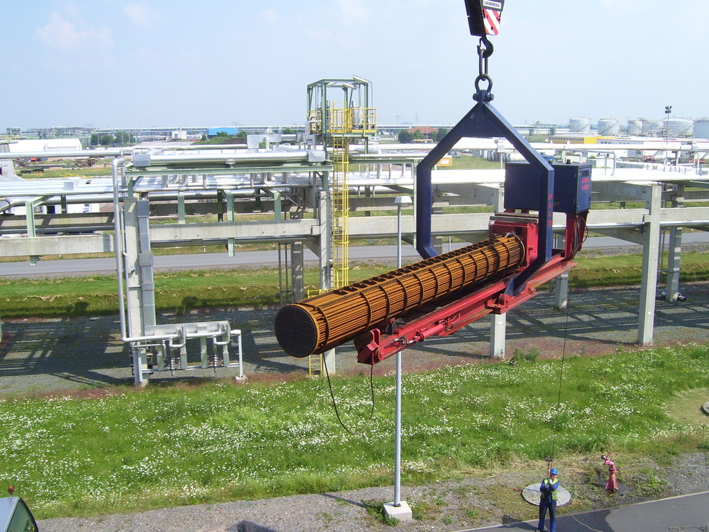 Kranhängendes Bündelziehgerät - Aerial Tube Bundle Extractor