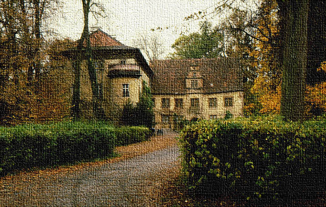 Schloßhof Fürstenau im Herbst mit Schloßgärtner