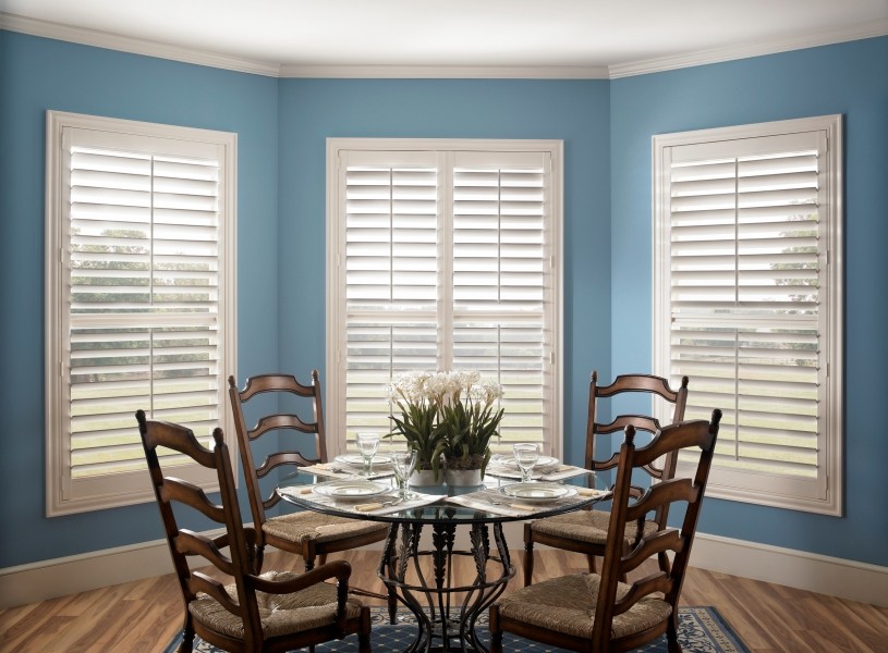 Beautiful Eclipse Shutters keep a room beautifully bright whenever you want. These have a divider rail which gives the option to close the bottom section and keep the top open.