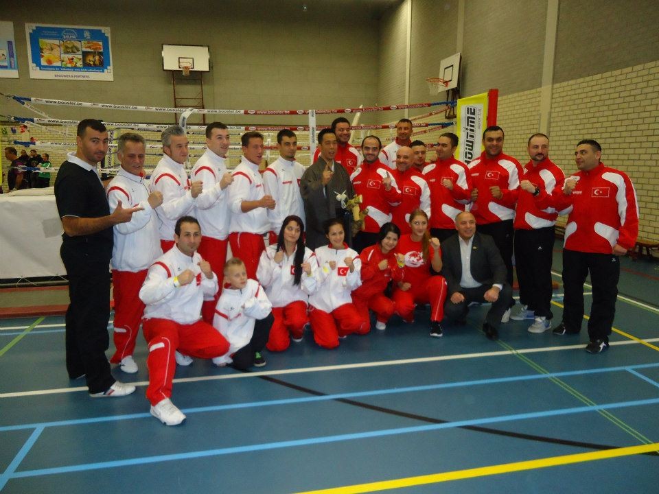 OMNIS Kampfsport Akademie Mannheim Hayashi und Kayhan Gülmez 