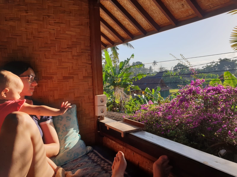 Das Bett auf dem Balkon