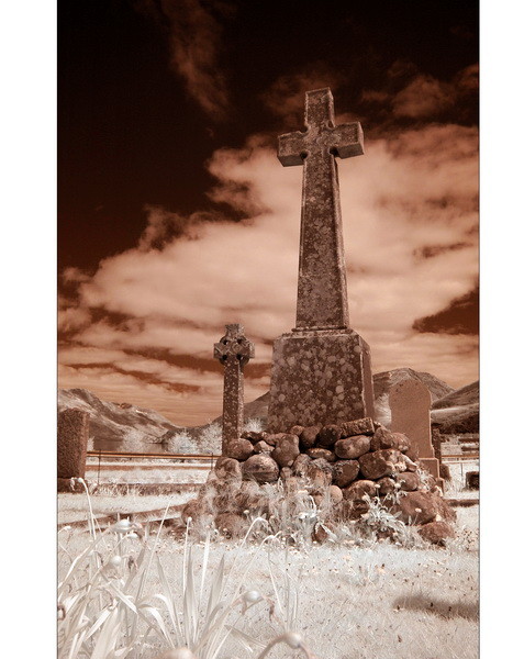 Old Cemetery, Loch Leven, Eingang zum Glen Coe, Highlands V (Infrarot)