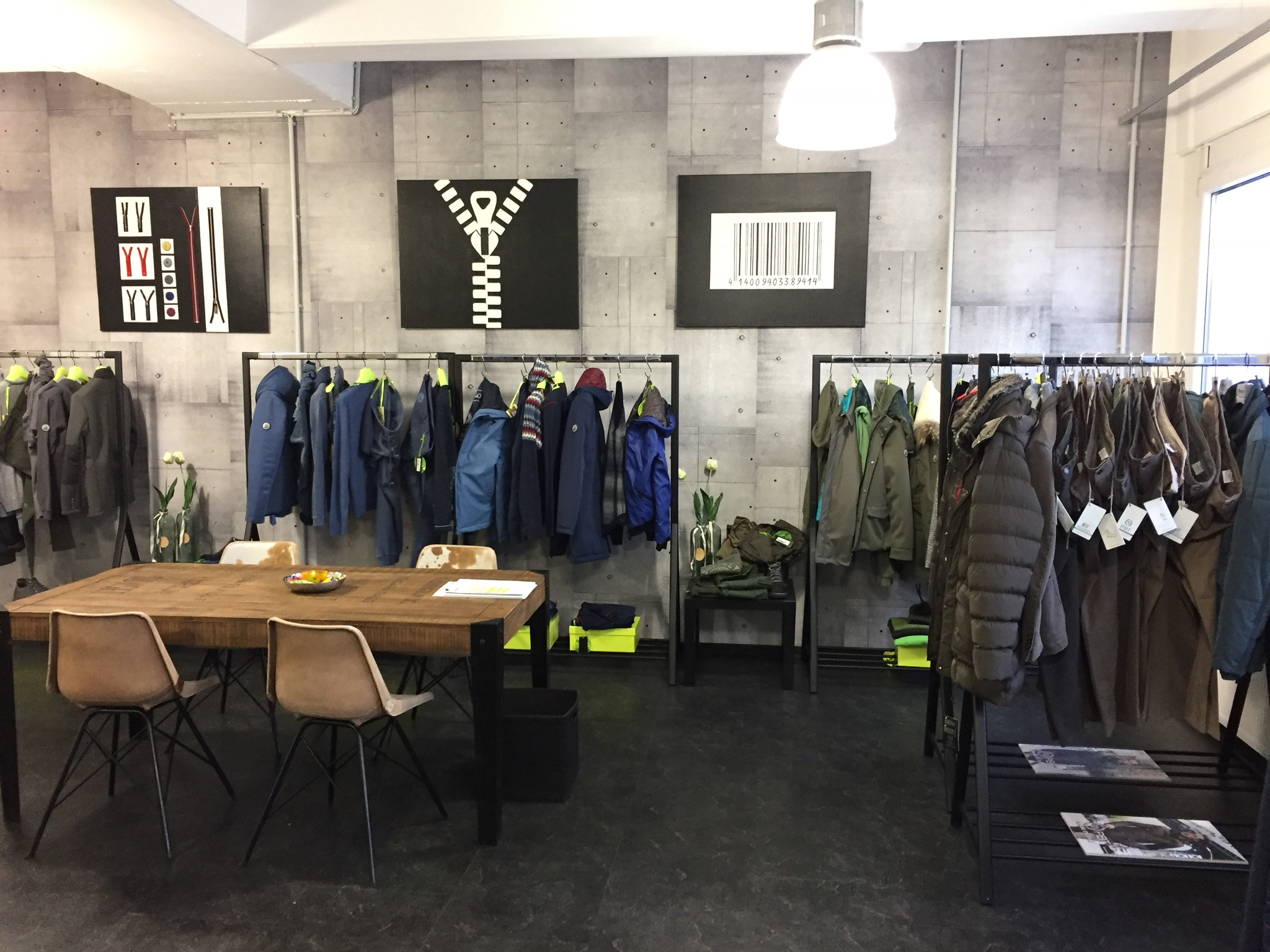 Showroom Modeagentur Spohn Desoto Shockly Take A Way Emi