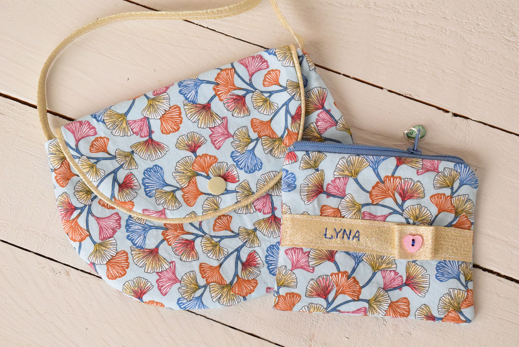 Idée cadeau de Noël 2025 : sac à main enfant en tissu Liberty + porte-monnaie personnalisé