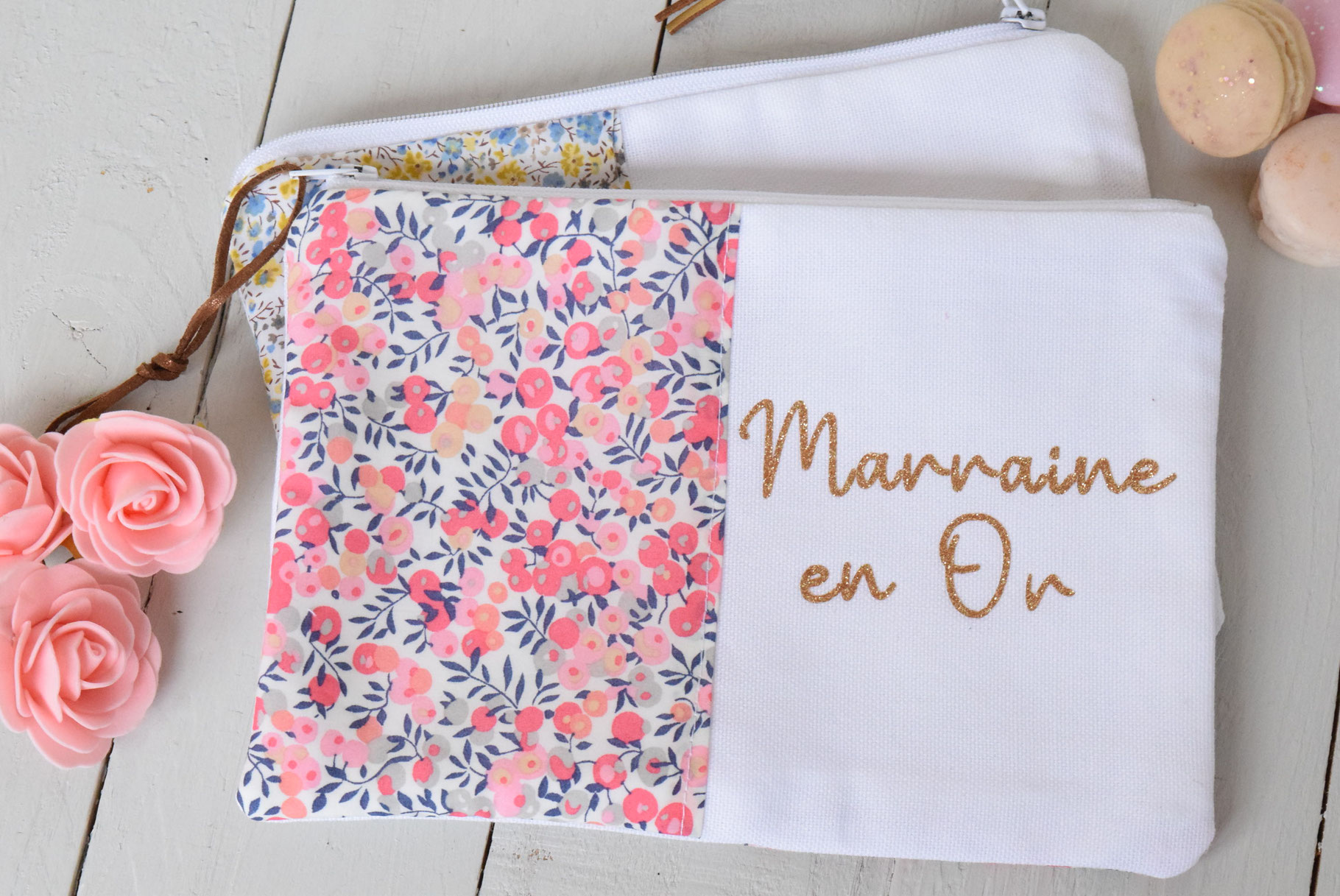 Pochette de remerciement "Marraine en Or" Liberty Wilthsire pois de senteur à personnaliser