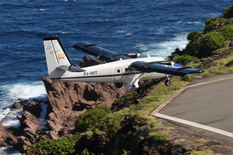 saba, tncs, sab, airport, winair, antilles, caribbean, dangerous, il-photography.ch, island, pj-wit, dehavilland, twin otter, dhc-6