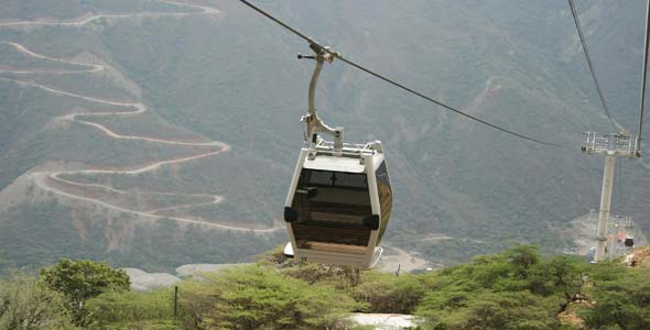 QUE HACER?  Teleférico en Panachi... Disfruta de nuestra maravilla Nacional