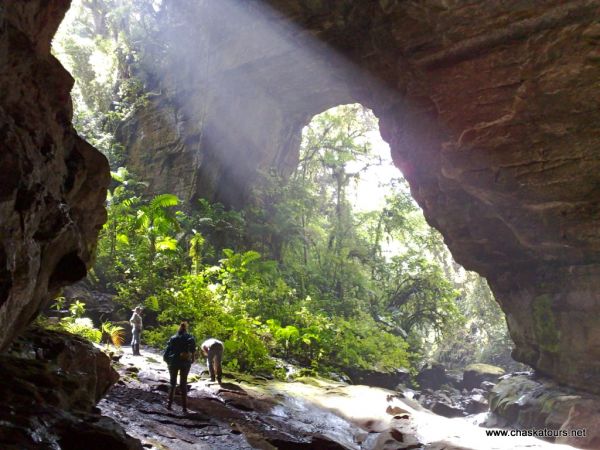 QUE HACER?   Espeleología, deportes y exploración en cuevas..