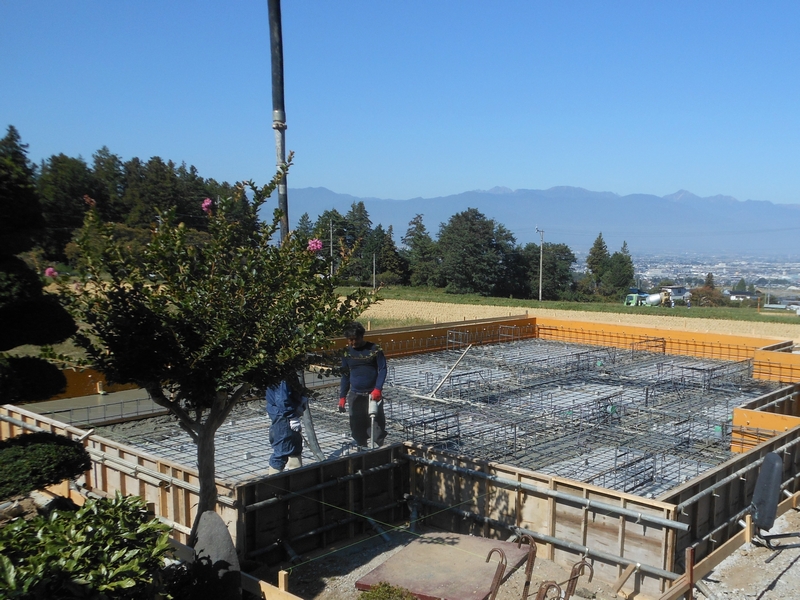 内田の家 松本市 基礎工事 コンクリート打設 建築家