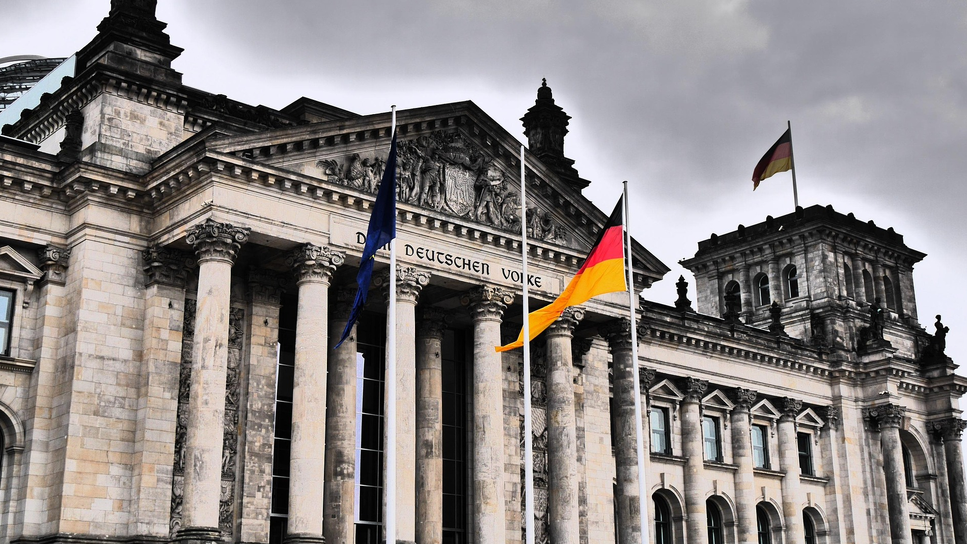Überprüfung der Verfassungsmäßigkeit der AfD