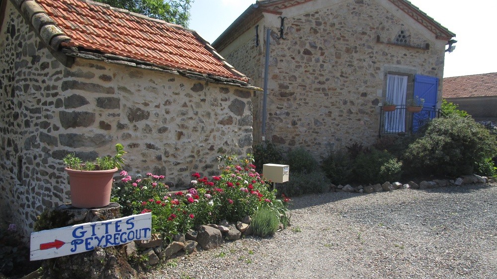 Piscine Et Jacuzzi Gites Et Chambres D Hotes Peyrecout Tarn