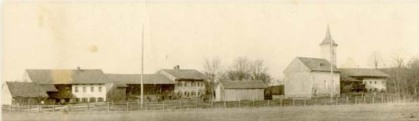 Bruck, Pfarrei Neukirchen, mit der Kapelle St. Rupertus - aufgenommen um 1920