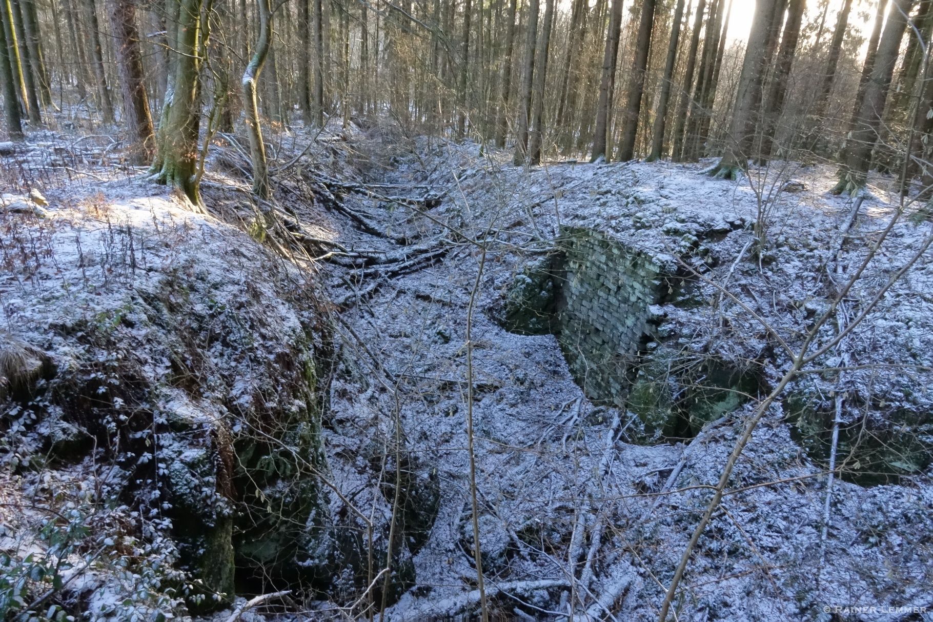 Alter Basaltabbau bei Wölferlingen