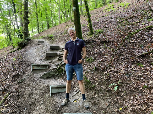 Heute, am 11.08.21 das erste mal hier, wunderschön aber nichts für Menschen die nicht kräftig und beweglich sind. Uns macht’s Spaß 😁Viele Grüße Frank 11. August 2021  15:10