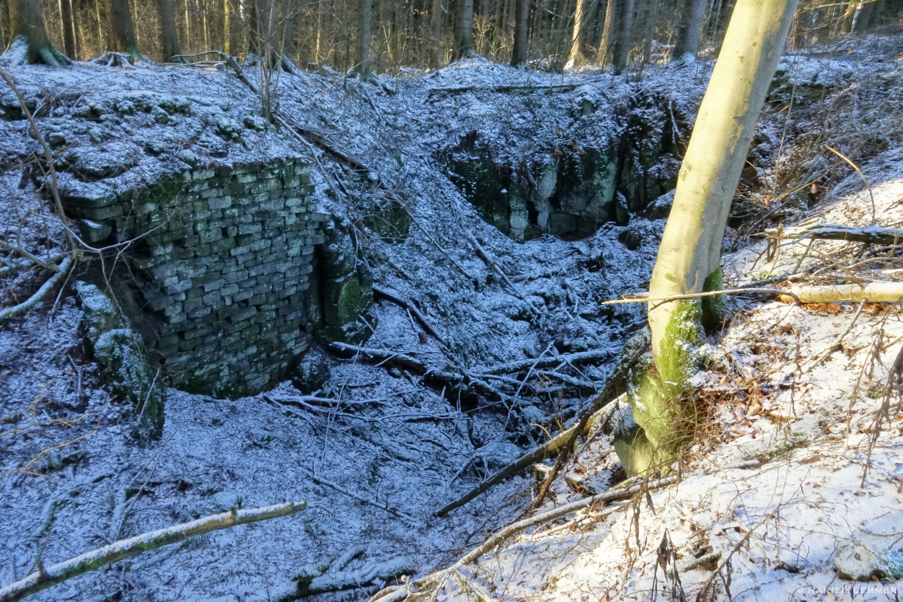 Alter Basaltabbau bei Wölferlingen