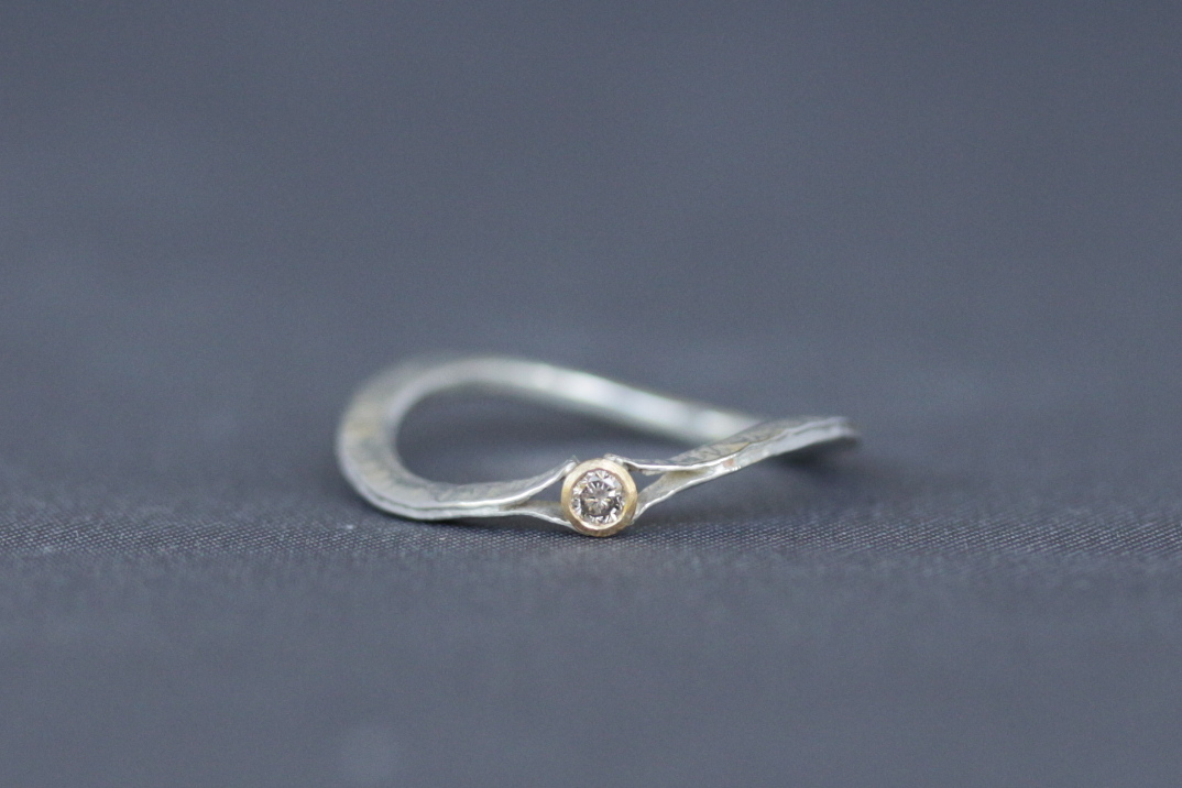zartrosefarbener Safir, 900er Waschgold, 935er SIlber