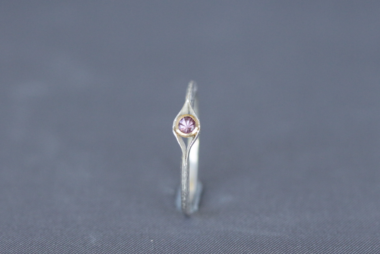 rosefarbener Spinell, 900er waschgold, 935er Silber