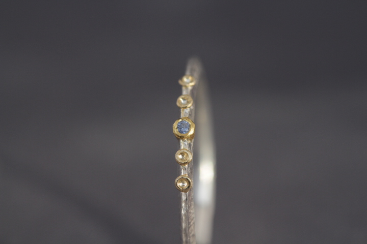 blauer Safir, 900er Waschgold, 935er Silber