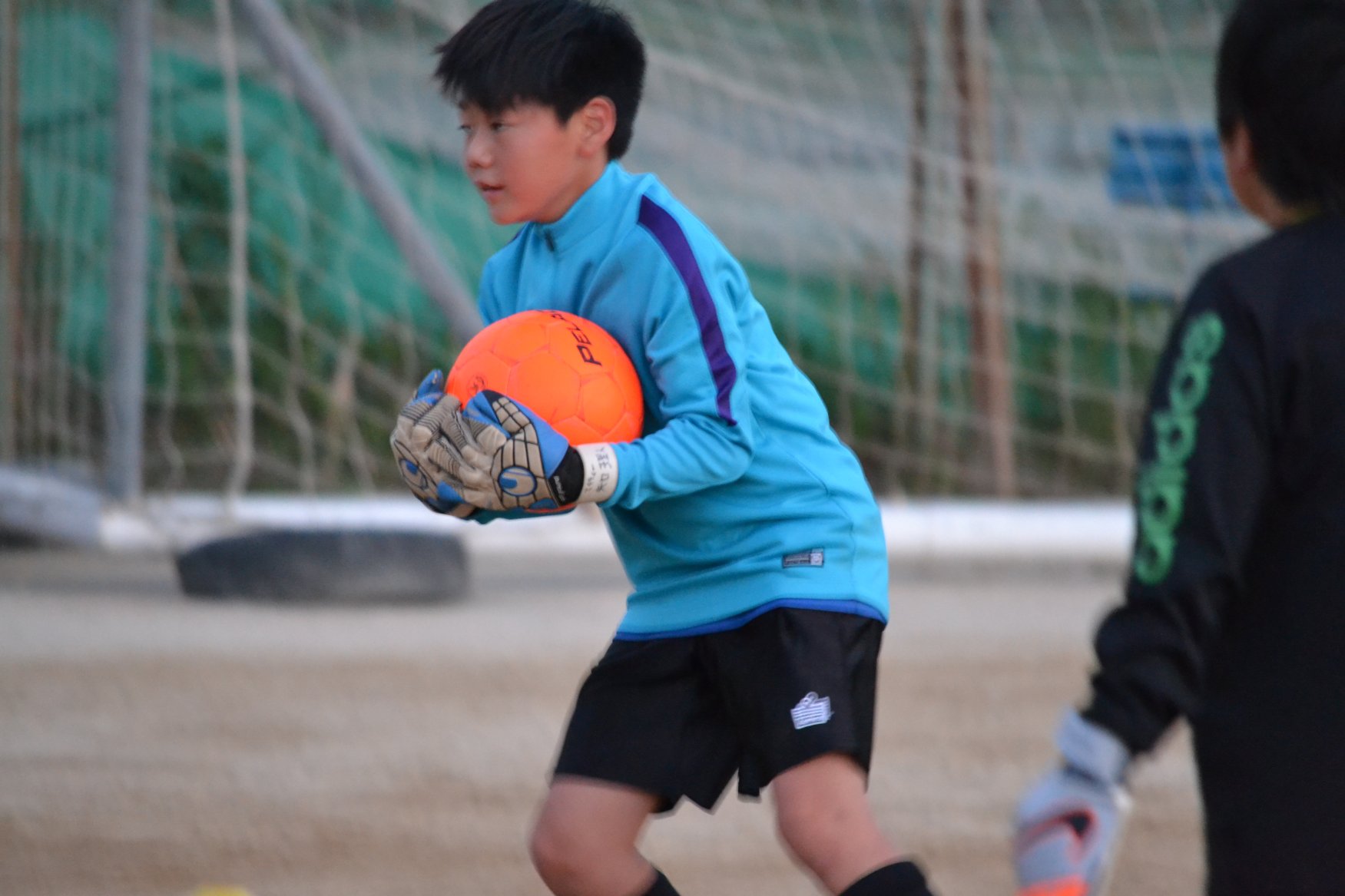 「GK ＆ストライカー練習会」   小学5年生 ～ 中学3年生