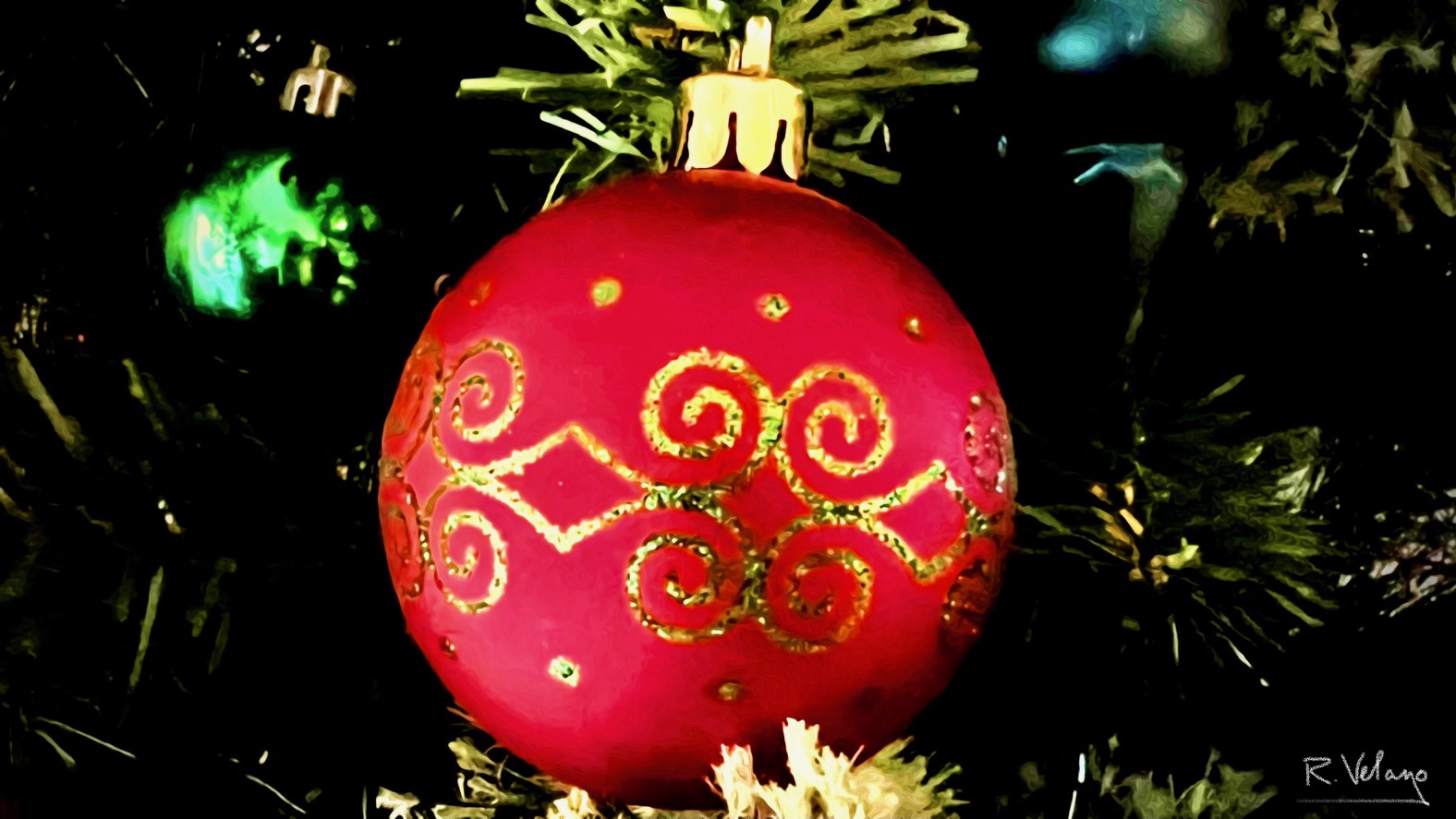"RED CHRISTMAS BALL WITH DECORATIVE GOLD INLAY" [Created: 11/23/2021]