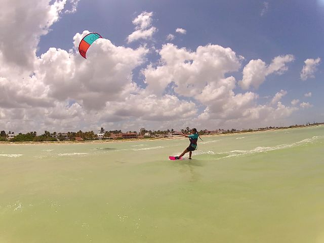 Kiteboarding in Progreso