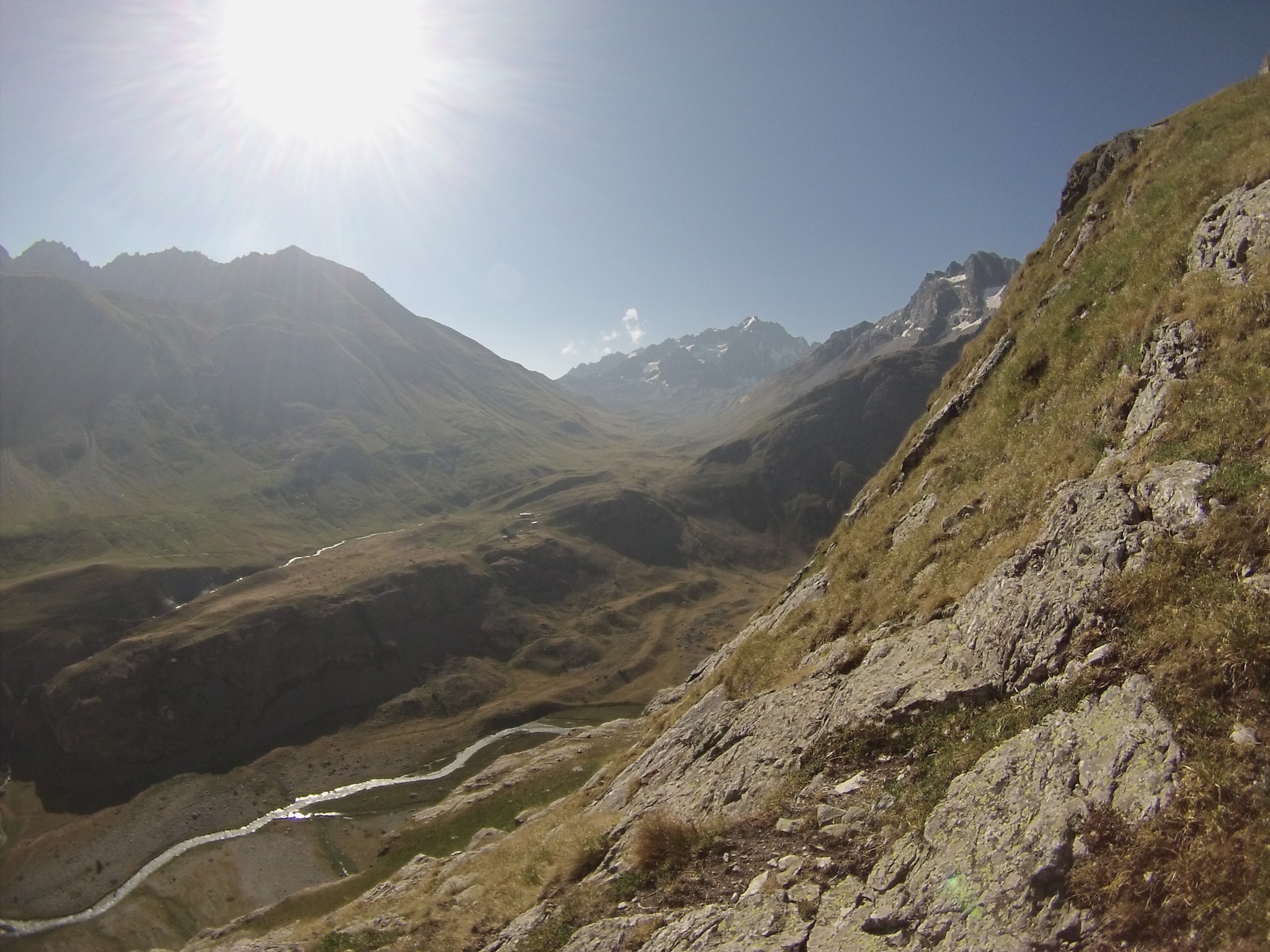 Notre alpage vue depuis les vires du Clot Boucharet!