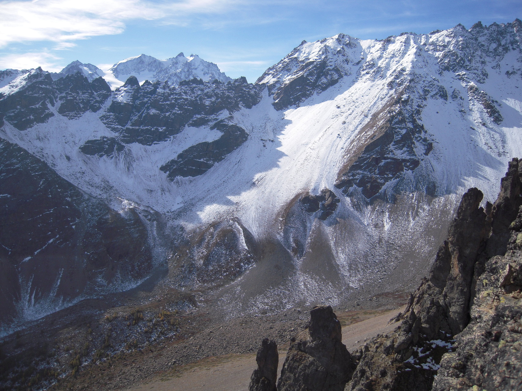 Le massif des Agneaux et le vallon du Fontenil à l'automne!