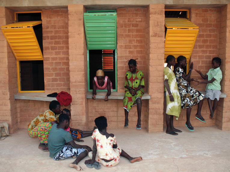 Diebédo Francis Kéré | Burkina Faso © D.Francis Kéré