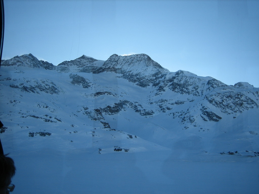 Mit dem Bernina Express durch Graubünden nach Italien