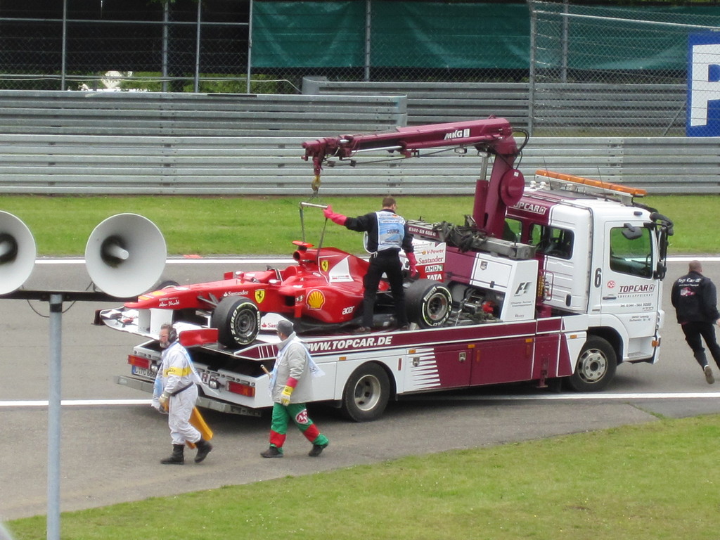 F1 auf dem Nürburgring 2011 (Ferrari ohne Spritt in der Ehrenrunde)