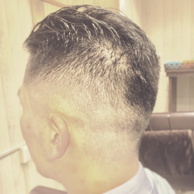 千葉駅理容室ヘアサロンのヘアスタイル 千葉駅ヘアサロンbarber Salon Reva千葉市理容室 千葉駅理容室ヘアサロンのヘアスタイル 千葉駅ヘアサロンbarber Salon Reva千葉市理容室