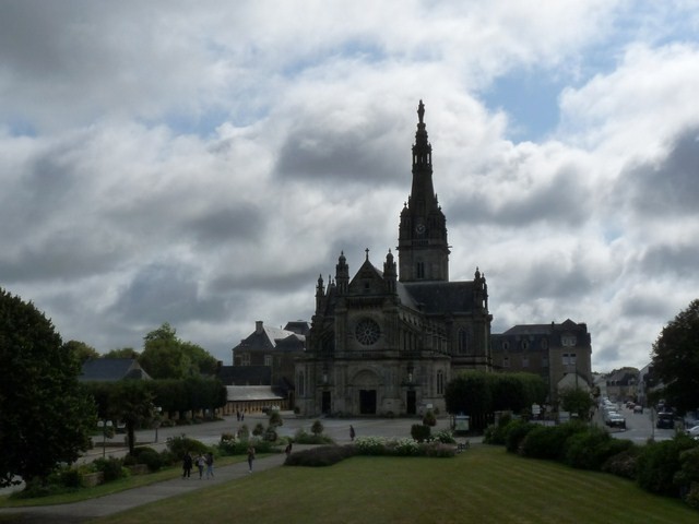 Basilique Sainte-Anne d'Auray,  Sainte-Anne d'Auray (Morbihan) 6 août 2014